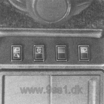 Porsche 944, Scheinwerfer-Reinigungsanlage