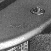 Porsche 944, Scheinwerfer-Reinigungsanlage